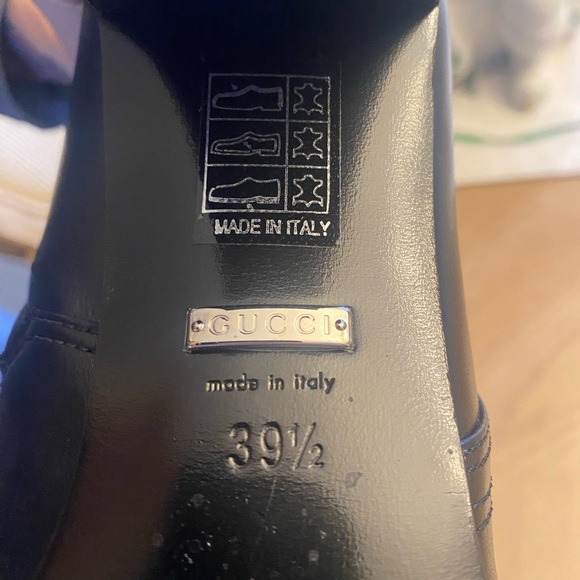 Womens. Gucci black leather boots - Picture 11 of 11